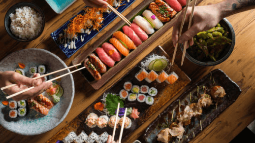 Comment les restaurateurs utilisent les QR Codes pour leurs menus ?